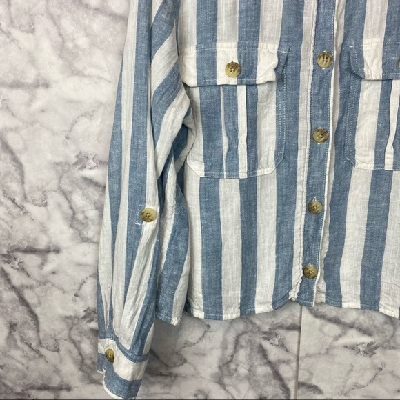 American Eagle Cropped Linen Blouse - Picture 6 of 8